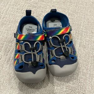 NWT Unisex Kids Keen Sandals
